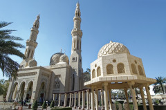 Dubai, Jumeriah mecset
