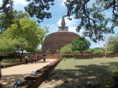 Sri Lanka, Rankoth Vehera